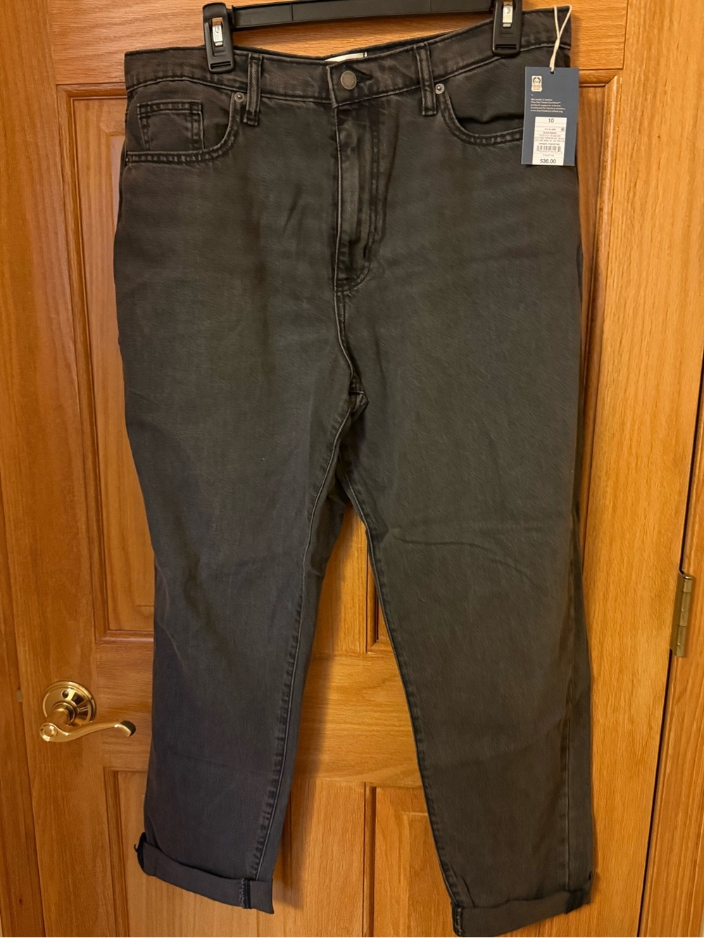 Universal Thread Women's Boyfriend Jeans in Charcoal Black